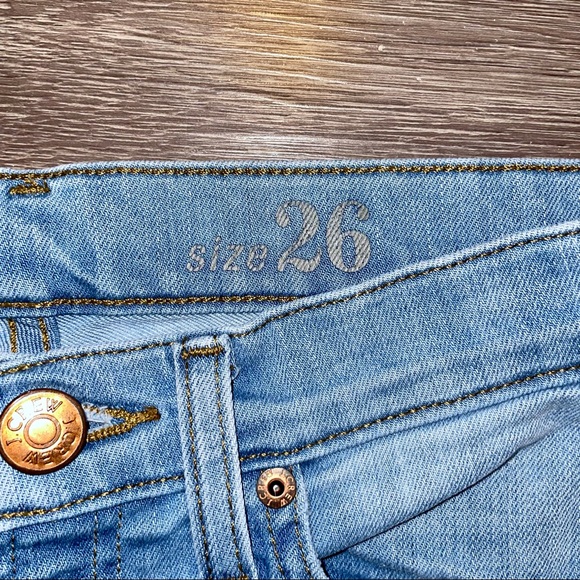 J. Crew Toothpick Light Wash Skinny Jeans - Size 26 - Picture 4 of 6